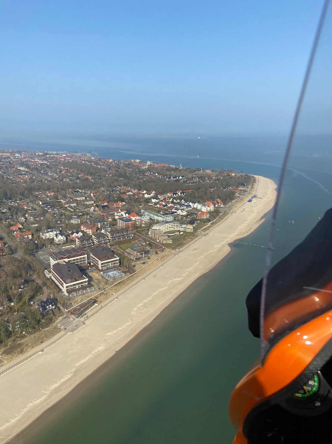 Urbaner Dschungel oder weite Küste? Dein perfekter Rundflug Norddeutschland