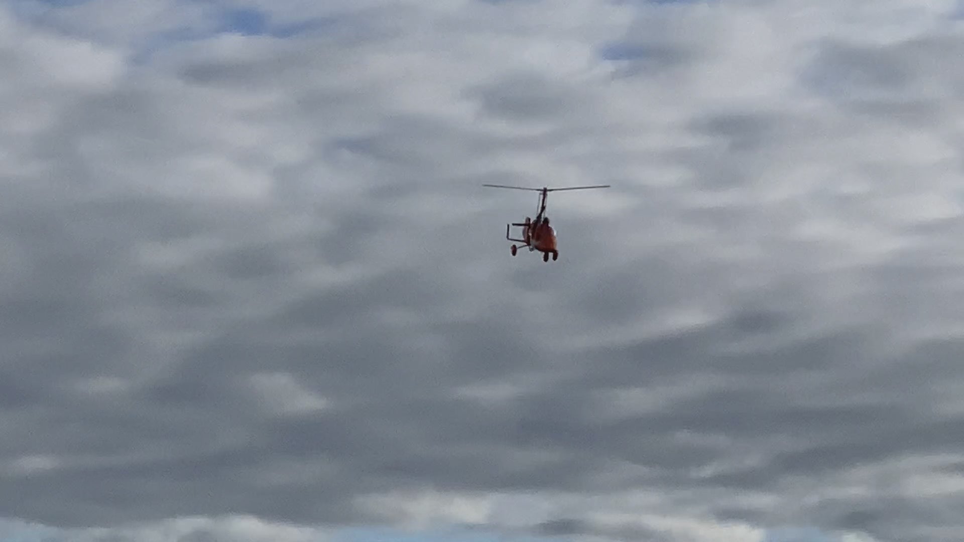 Video laden: Der erste Soloflug im Tragschrauber